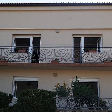 Apartments Pintar Sveti Juraj Luaran gambar